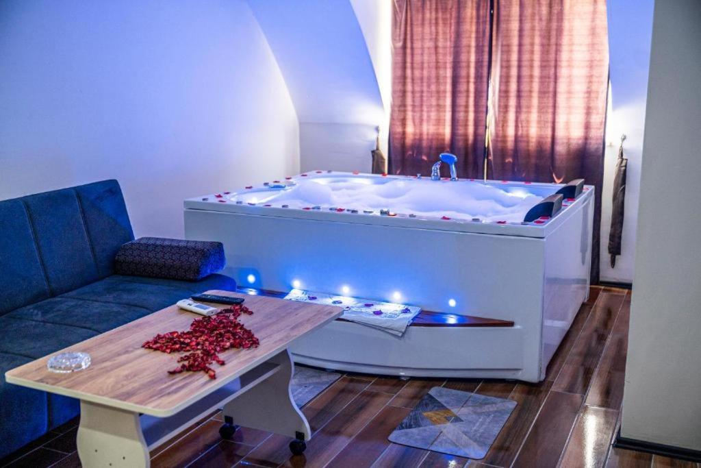 Ayya Suit Hotel Eskihisar Εξωτερικό φωτογραφία